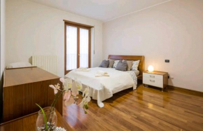 Francesca's_Home